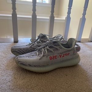 Yeezy Boost 350 V2 Space Gray Women’s Size 7.5